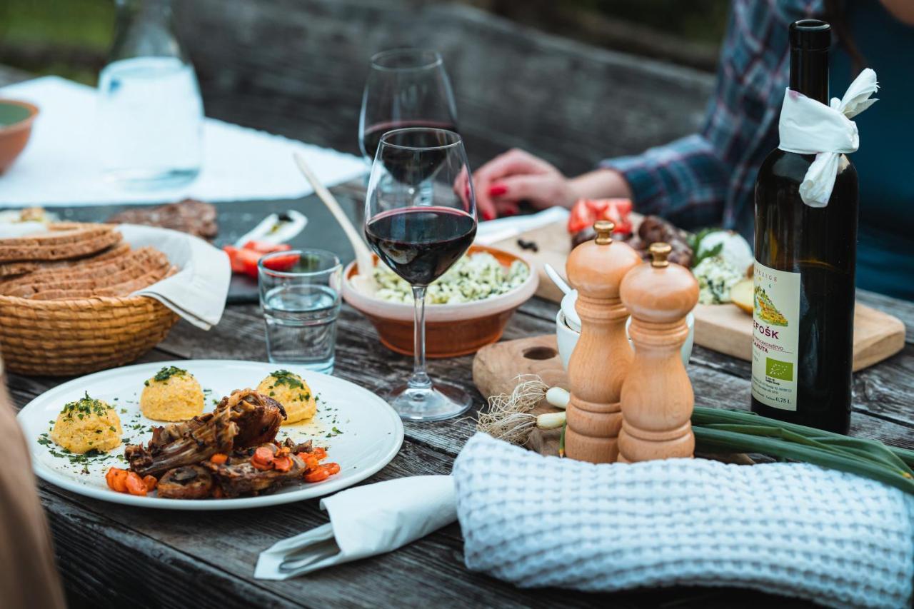 Apartament Organic Tourist Farm Pri Plajerju Trenta Zewnętrze zdjęcie